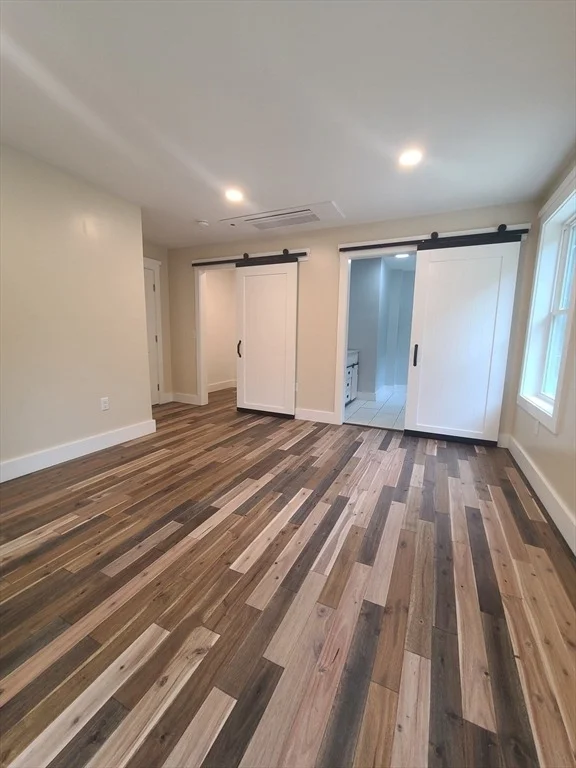 Photo of 2774 Greenwich Rd