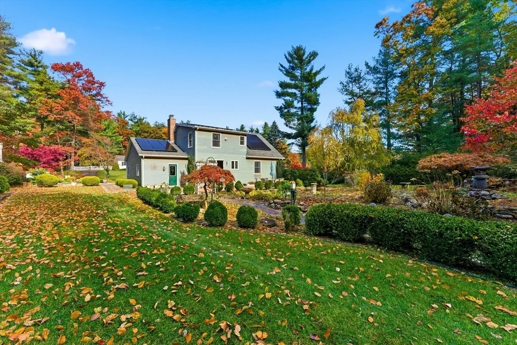 Photo of 6 Emily Ln