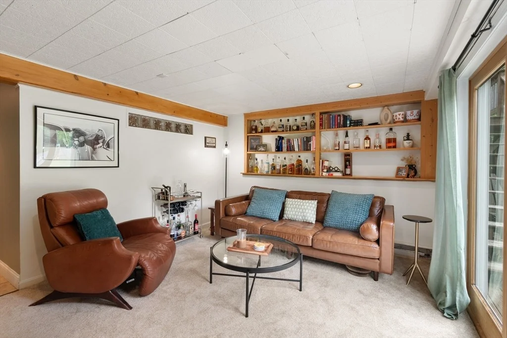 Photo of 9 Debbies Ln
