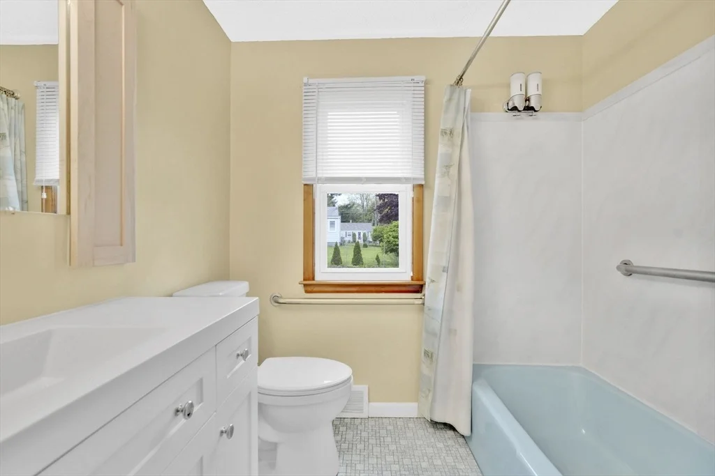 Photo of 45 Juniper Dr