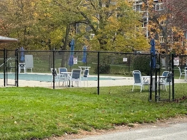 Photo of Unit 310 at 500 Colonial Drive