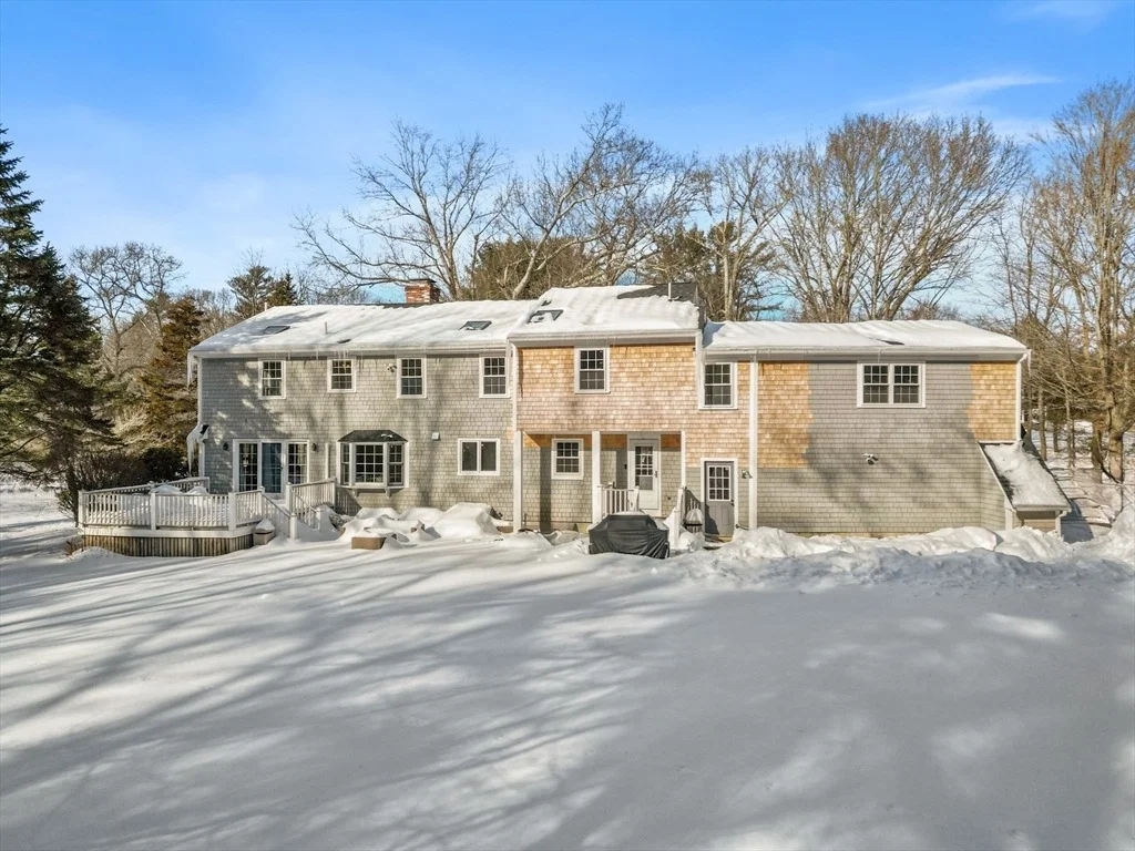Photo of 935 King St