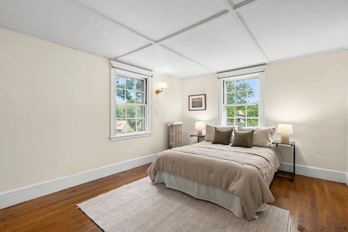 Photo of 70 Kensington Park