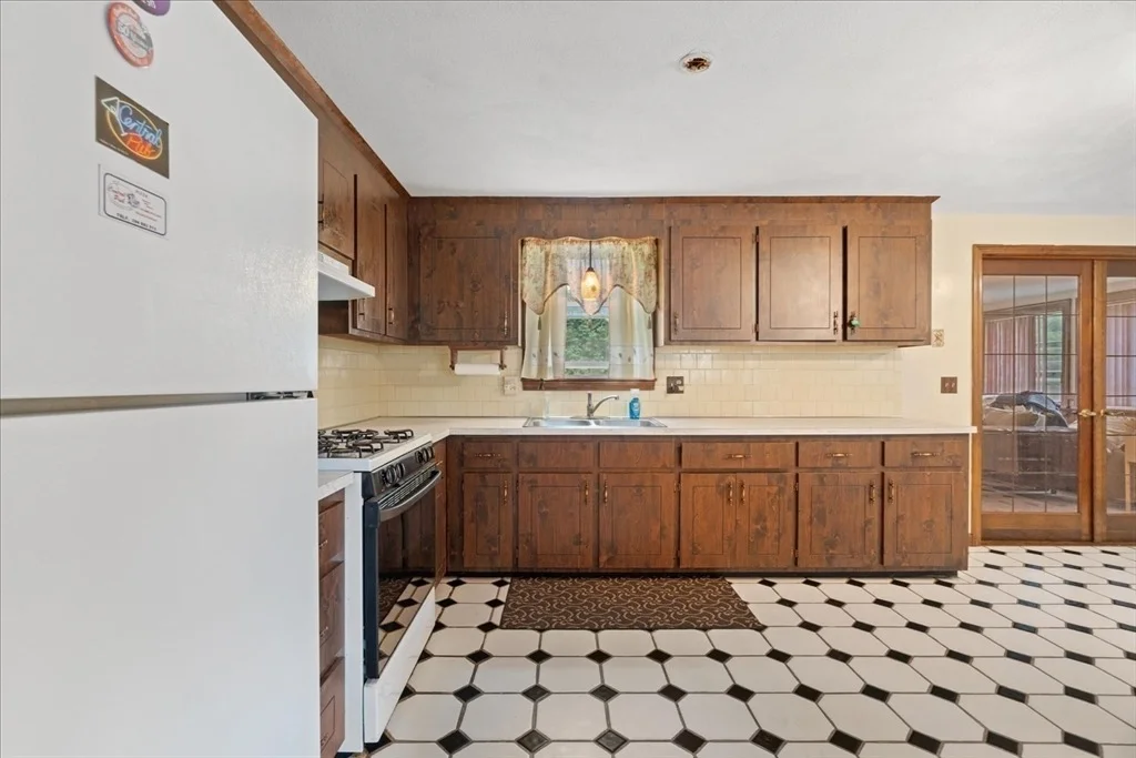 Photo of 17 Brewster Dr