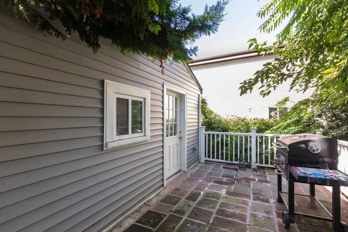 Photo of 452 Tecumseh St