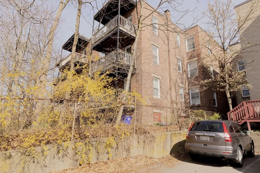 Photo of Unit 2 at 80 Browne Street