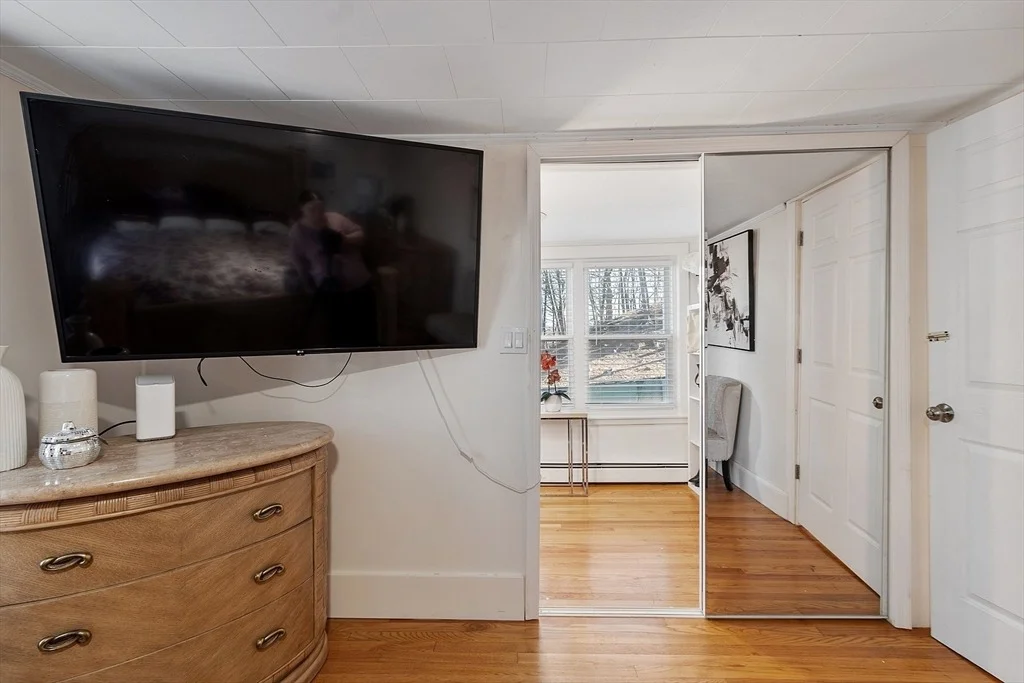 Photo of 2 Grove St