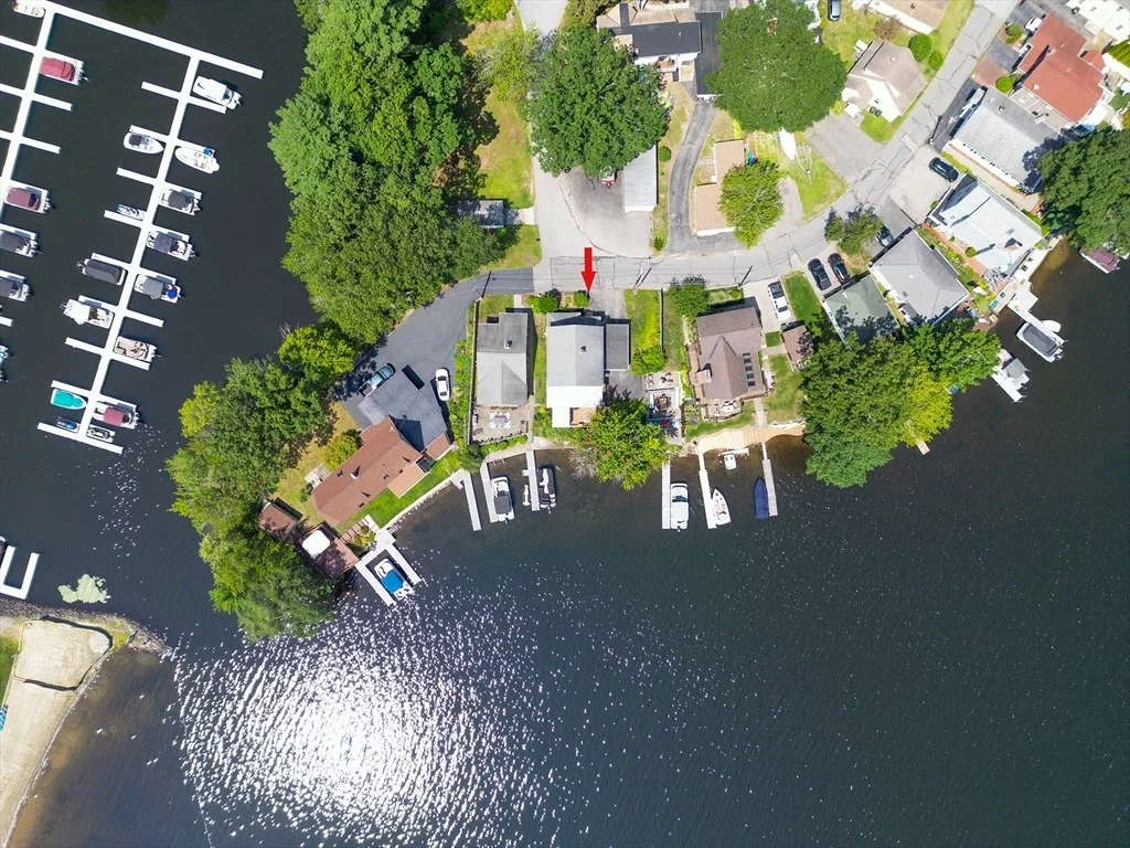 Photo of 125 Birch Island Rd