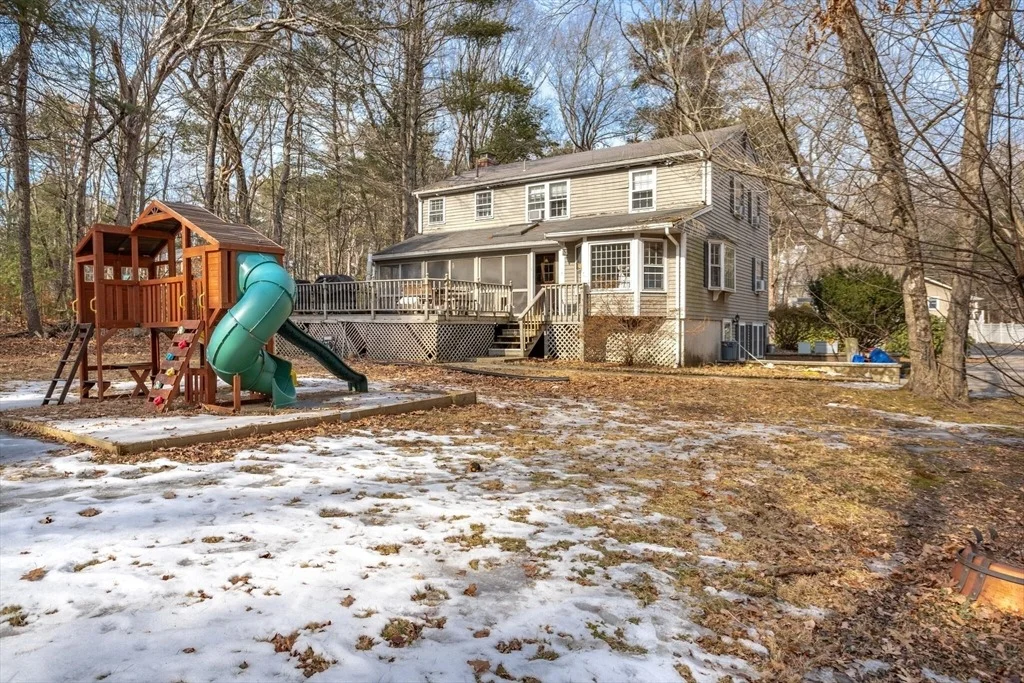 Photo of 13 W Pine Dr
