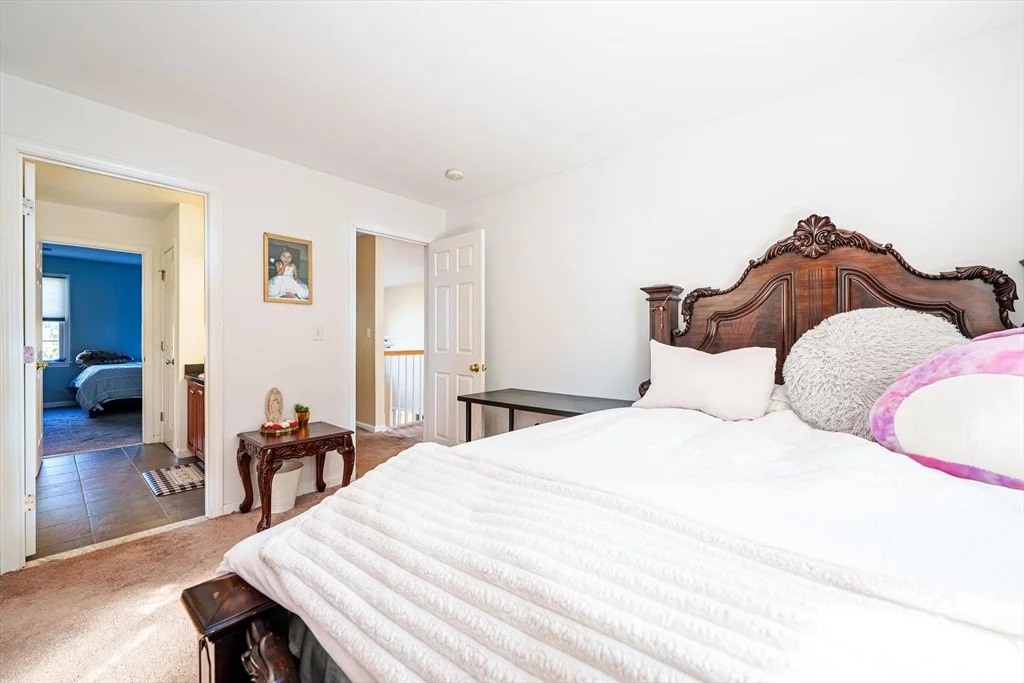 Photo of 300 Crownshield Avenue
