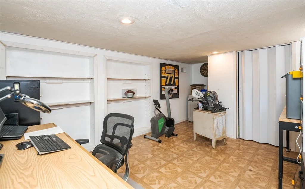 Photo of 47 Sharon Rd