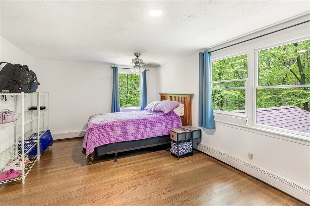 Photo of 9 Colonial Rd