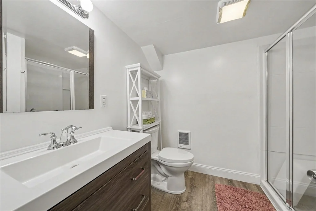Photo of 78 Doris Dr