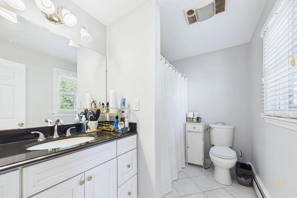 Photo of 6 Lighthouse Ln