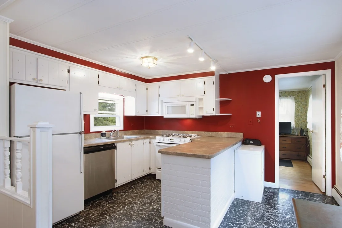 Photo of 6 Haskell Circle