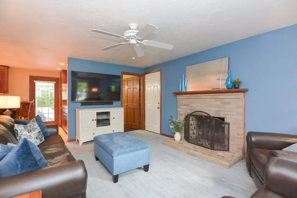 Photo of 2 Spruce Cir