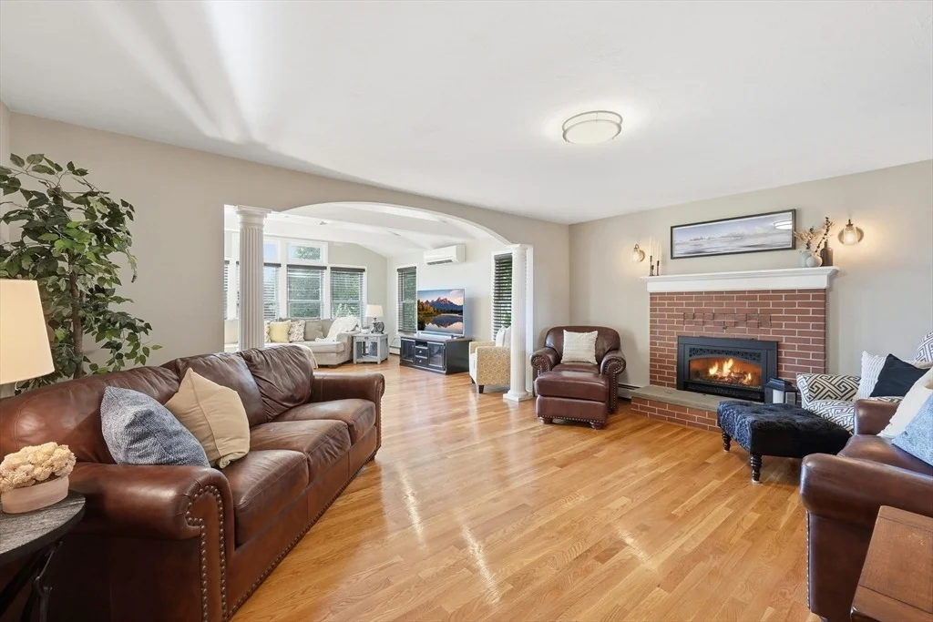 Photo of 45 Boylston Circle