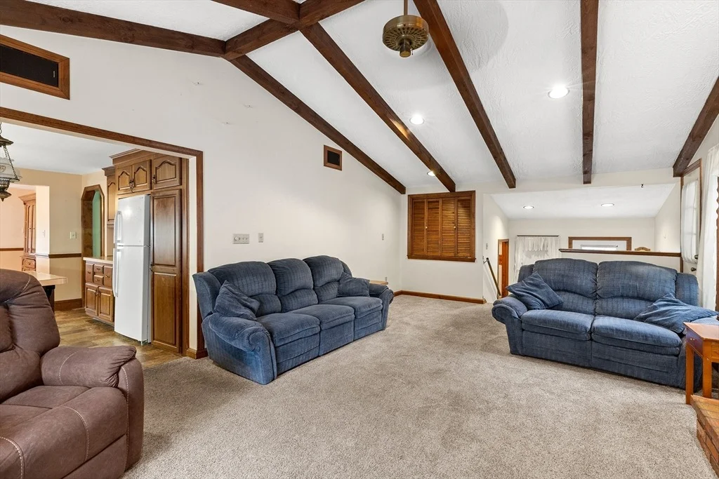 Photo of 16 Breakheart Road