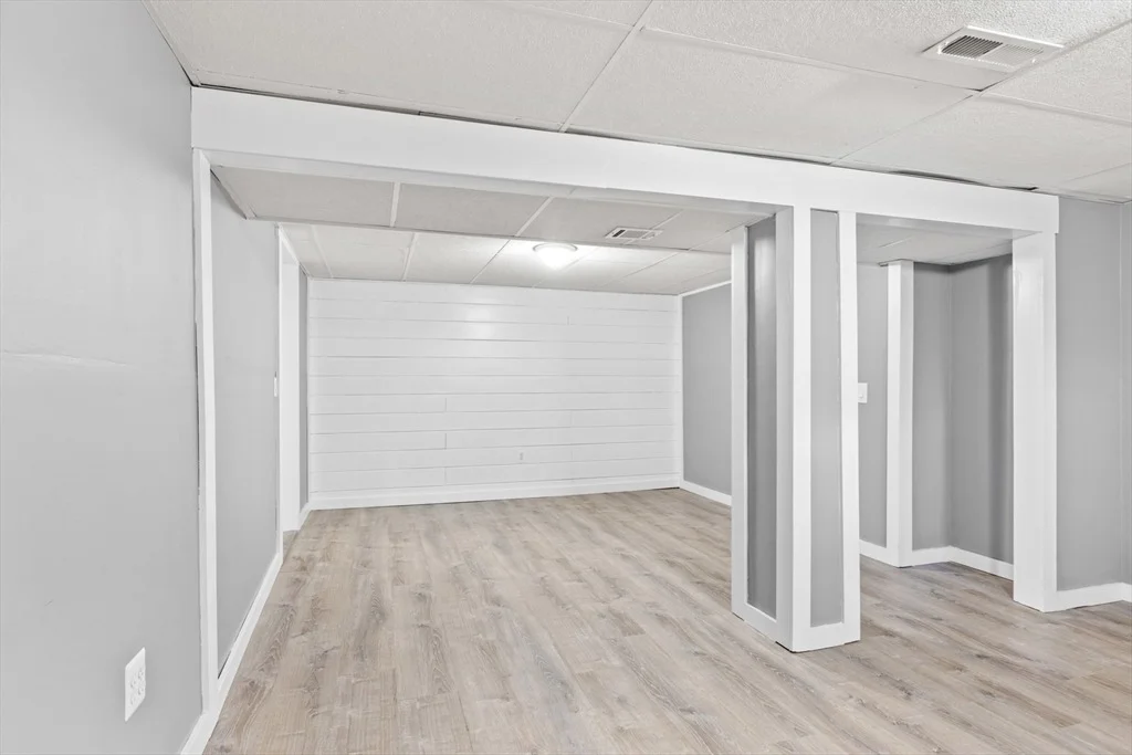 Photo of 55 Oak St