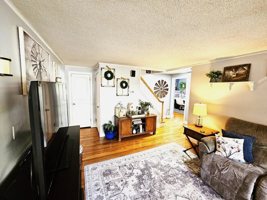 Photo of 5 Sunset Avenue