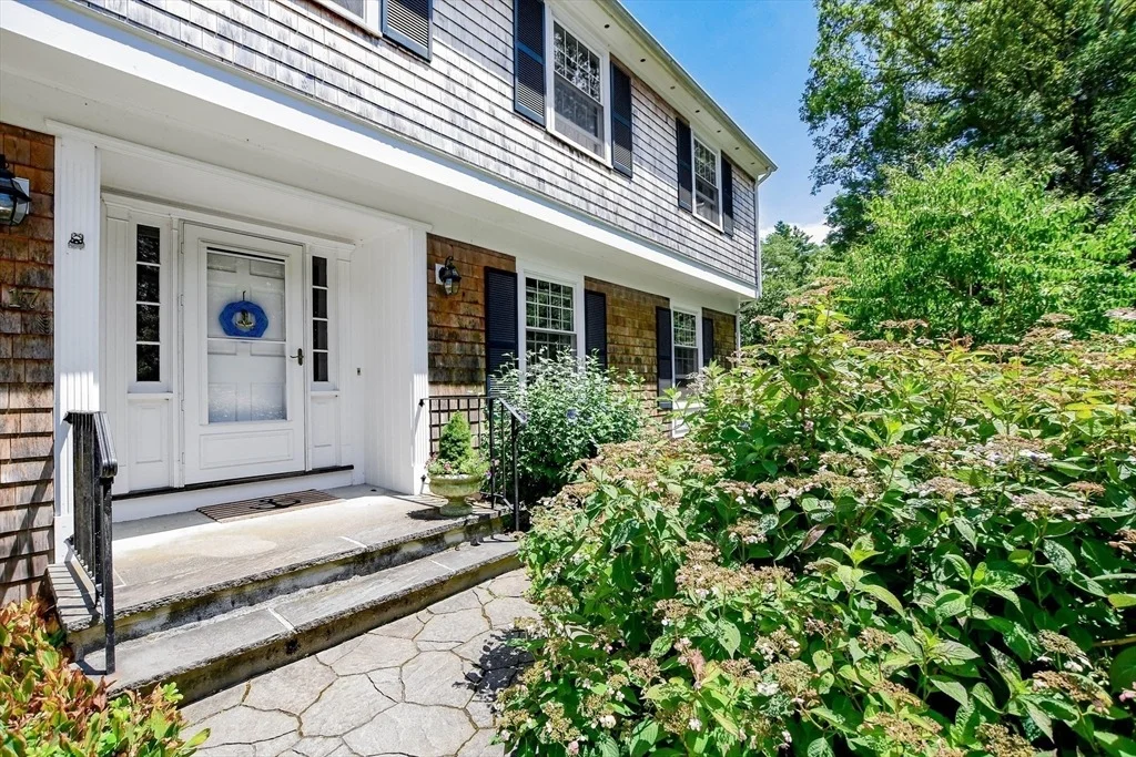 Photo of 17 Olde Knoll Road