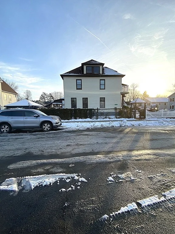 Photo of 521 Liberty St