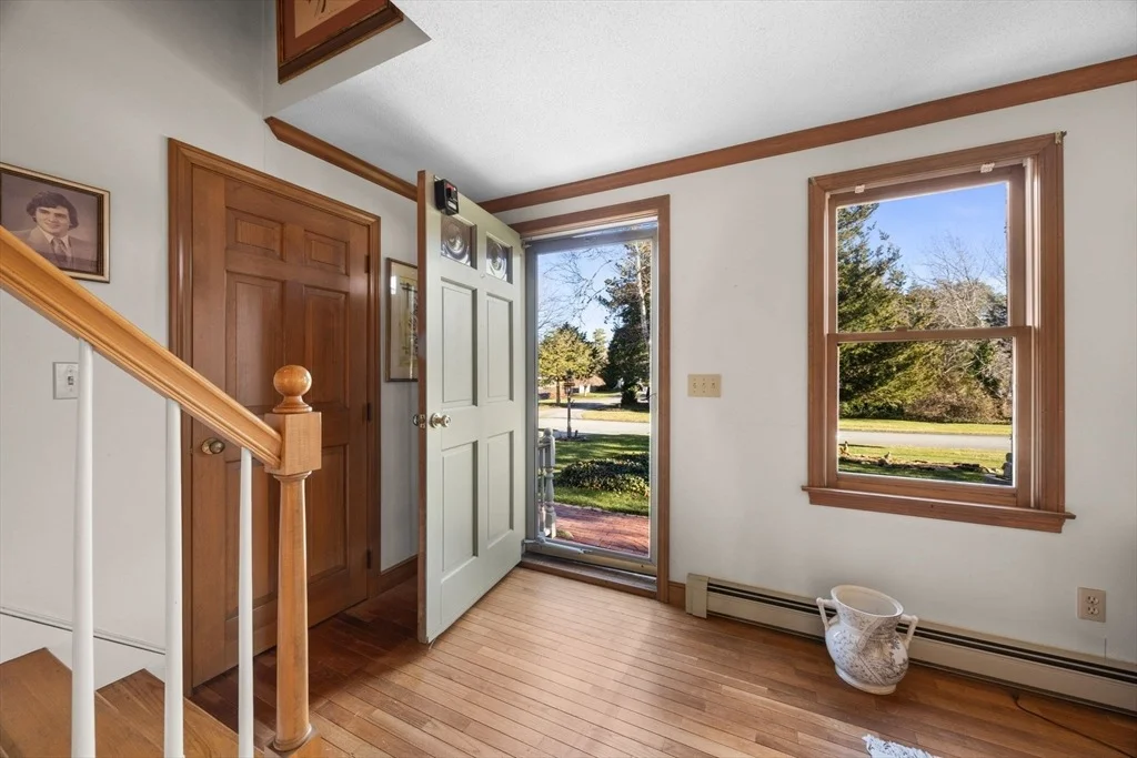 Photo of 42 Marshview Circle