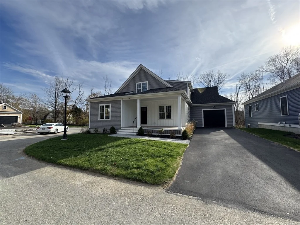 Photo of 15 Coach Road