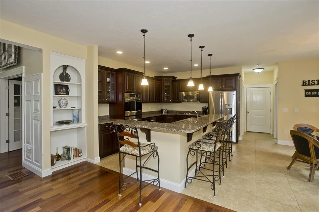 Photo of 25 Davis Rd