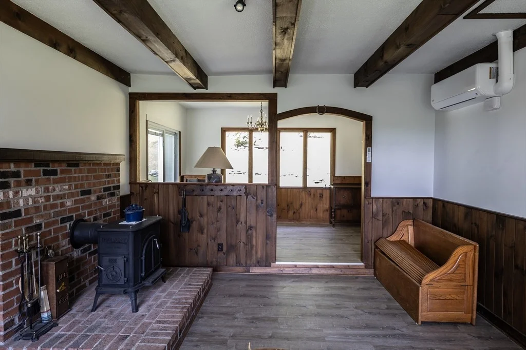 Photo of 477 River Road