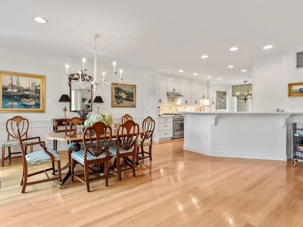 Photo of 11 Eagle Court