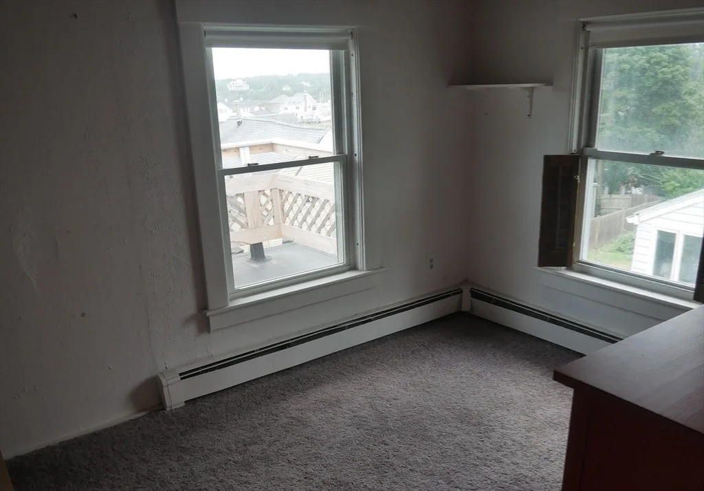 Photo of 16 Hillside Rd