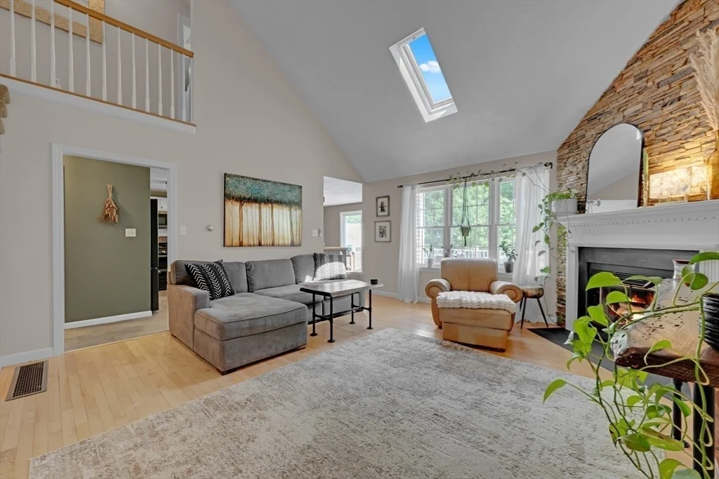 Photo of Unit D at 29 Coldspring Dr