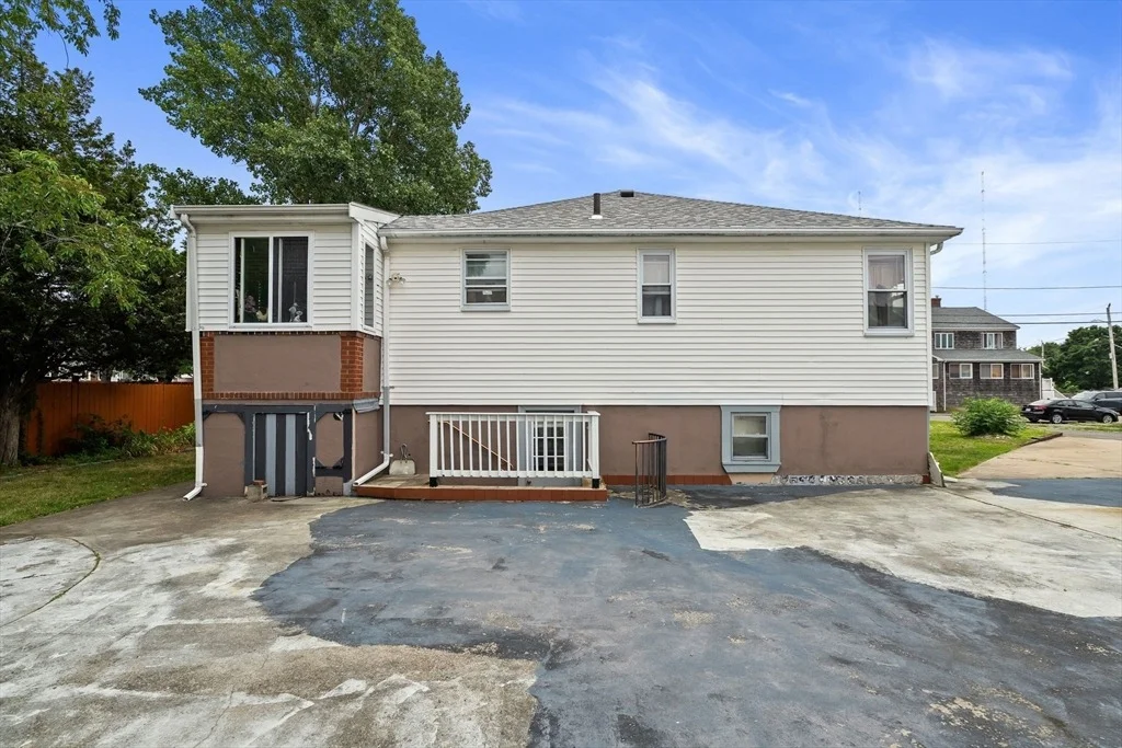 Photo of 101 Kenberma St