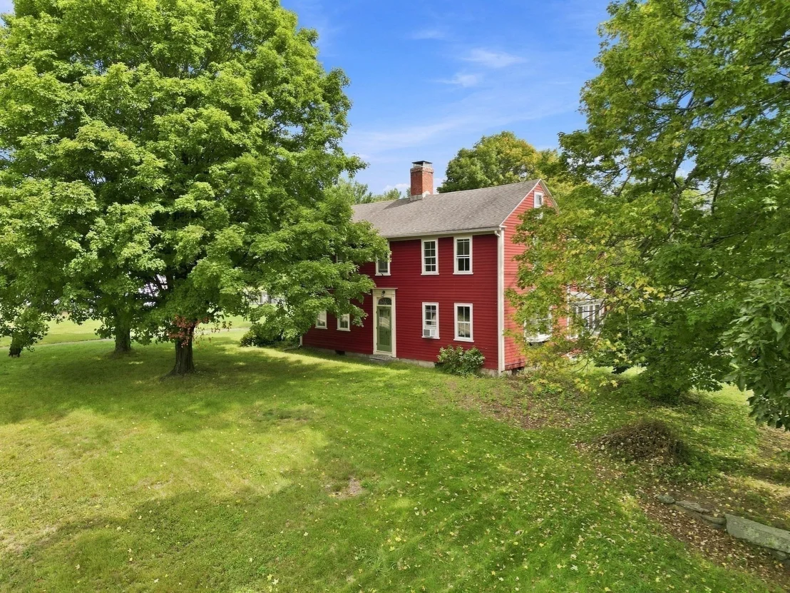 Photo of 180 Glendale Rd