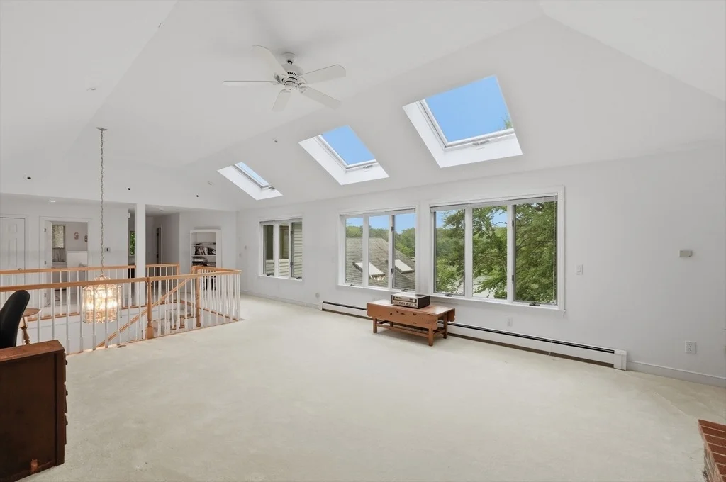 Photo of 34 Shirley Point Rd