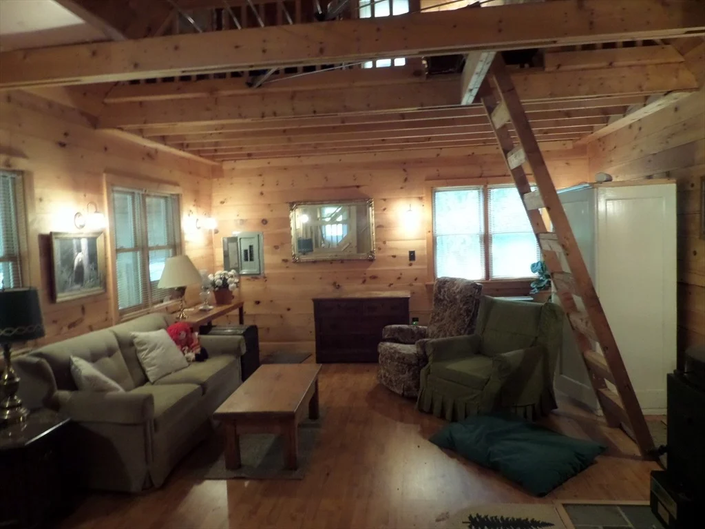 Photo of 255 Sam Hill Rd