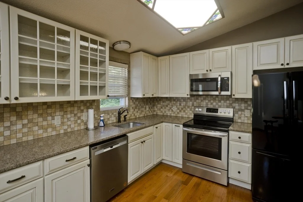 Photo of 288 Fisk Road