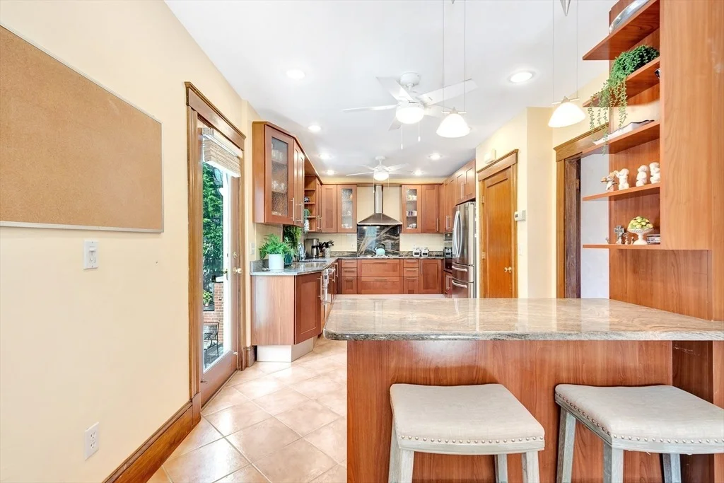 Photo of 321 Park Avenue