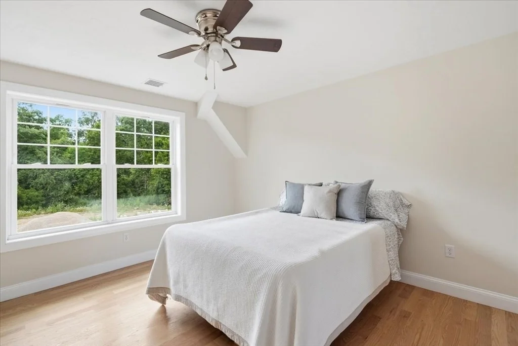 Photo of 9 Jasmine Way