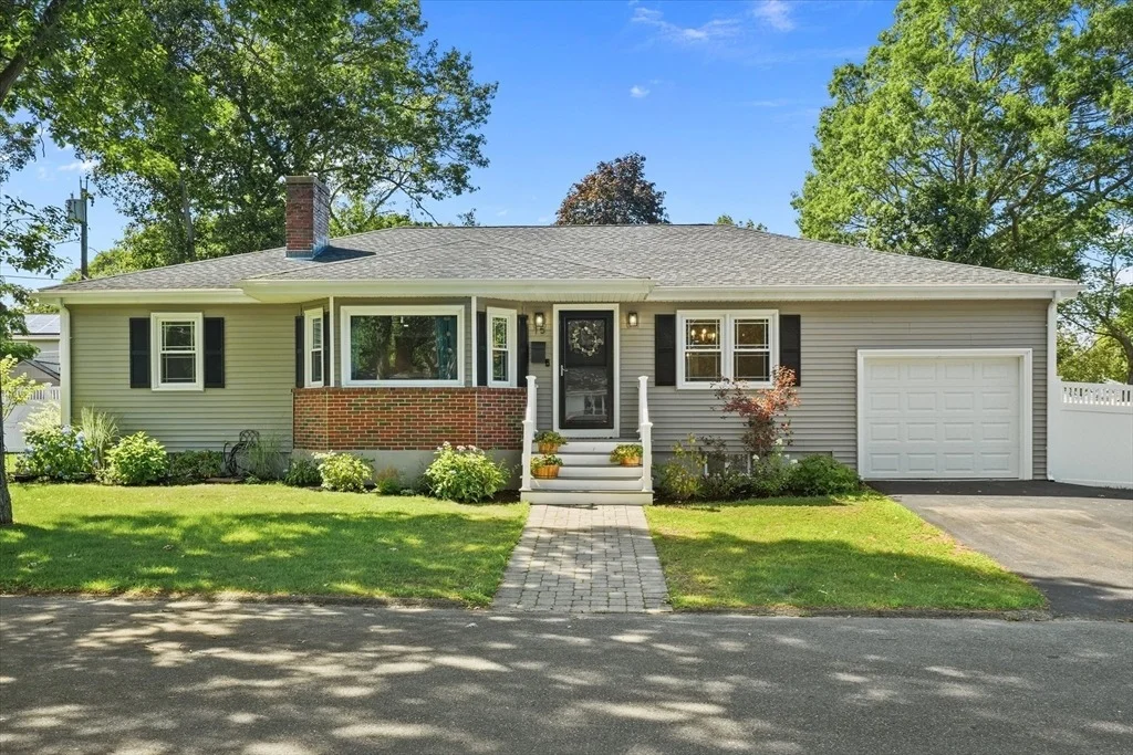 Photo of 15 Gallo Road
