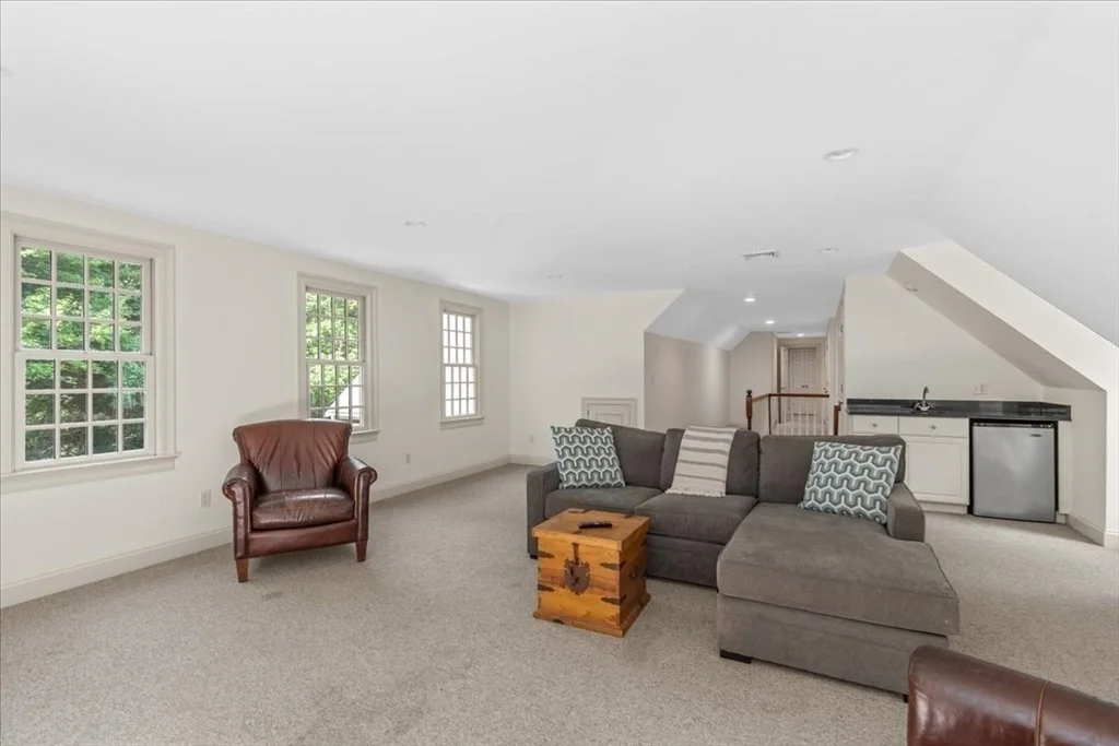 Photo of 144 Stetson Rd