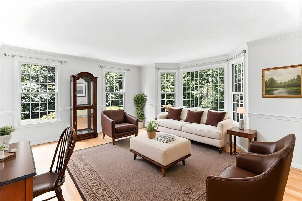Photo of 15 Deerfield Dr