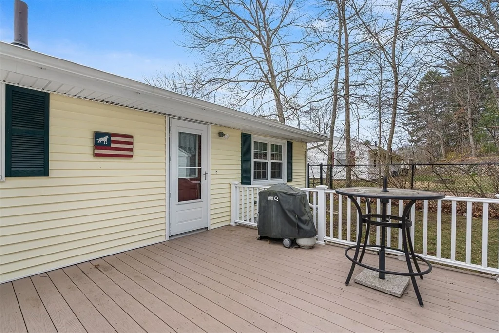 Photo of 271 Shirley Dr