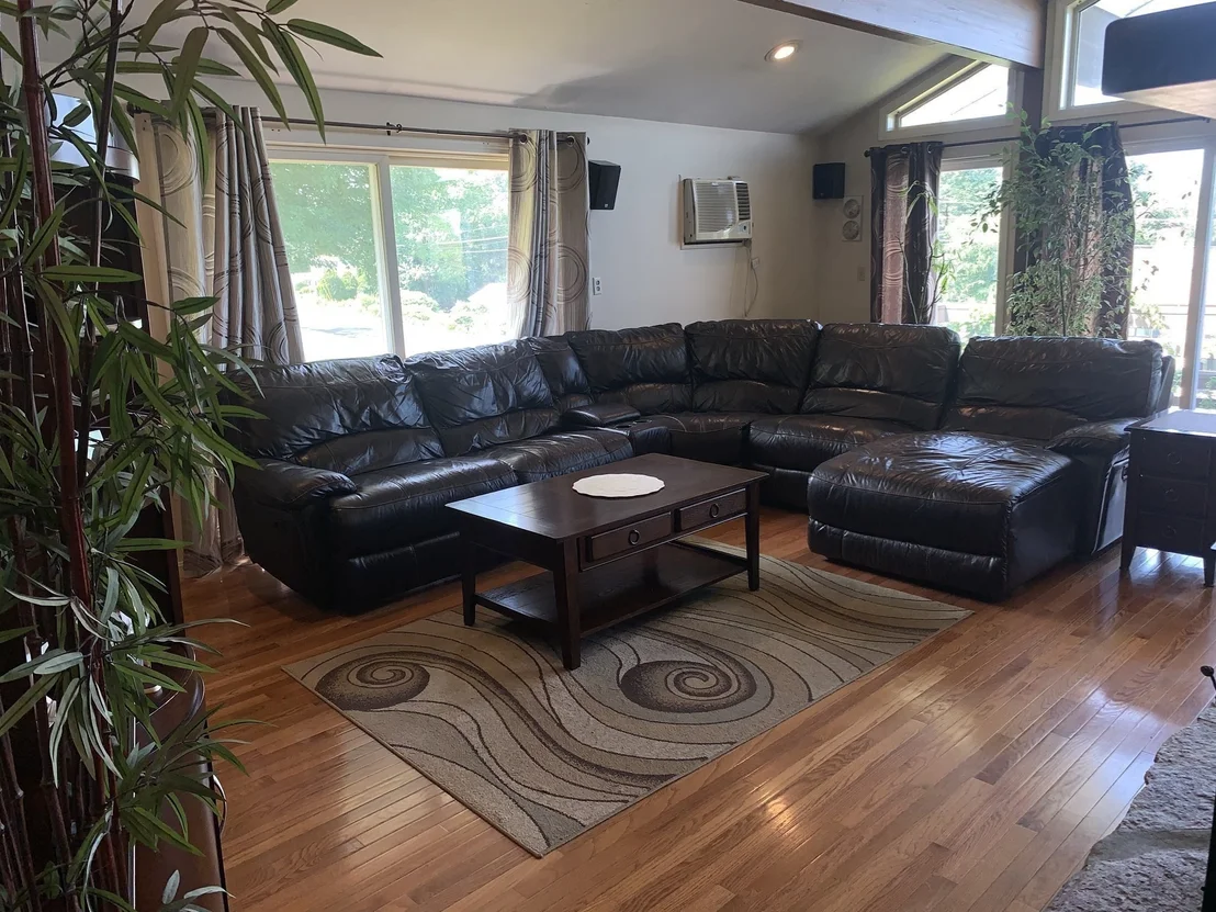 Photo of 256 Marshall Street