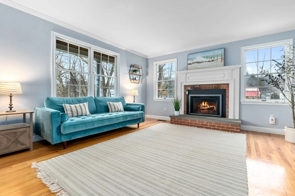 Photo of 253 High Rd