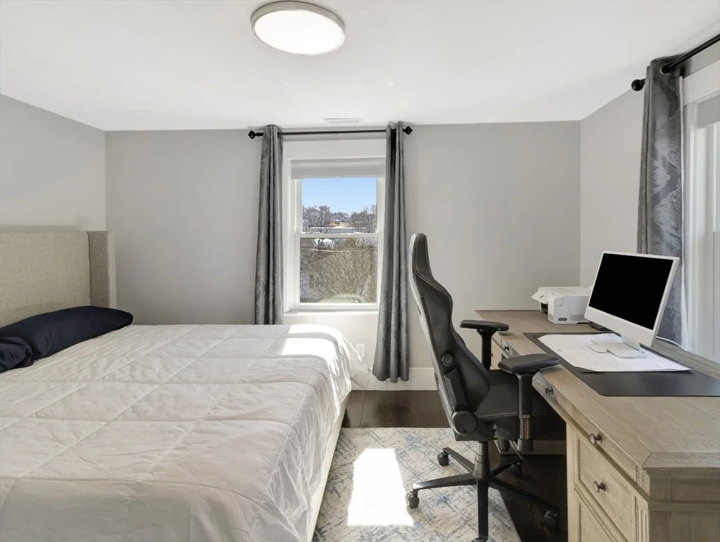 Photo of 9 C St