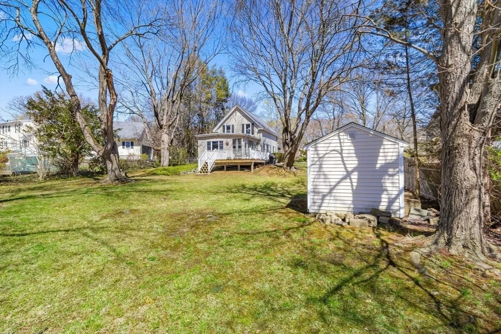 Photo of 141 Westview Rd