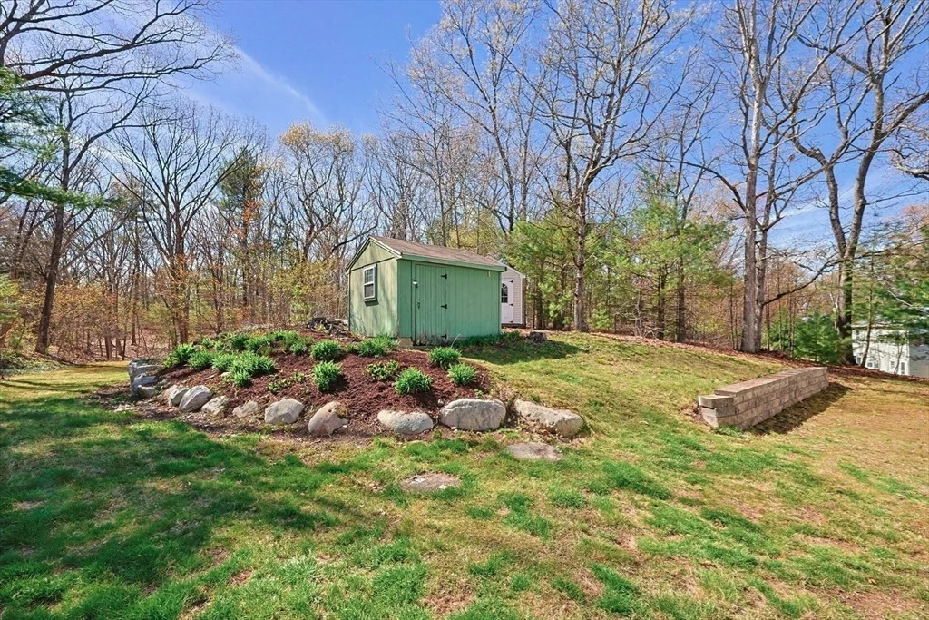 Photo of 6 Hillside Road