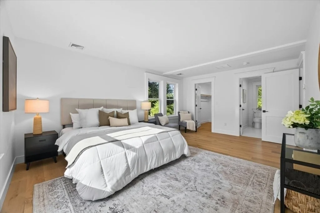 Photo of 25 Lynn St